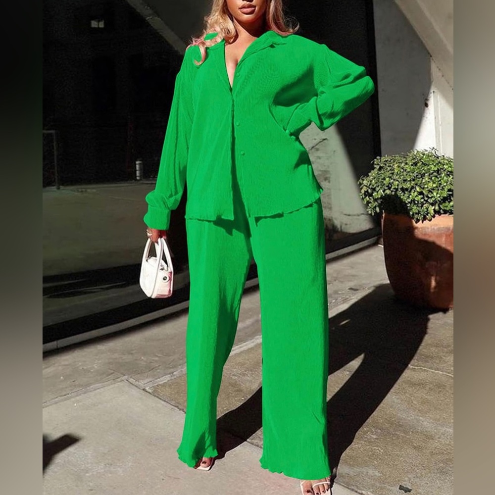Womens Plisse Set in Green size 2XL